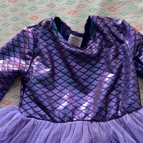 Girls dress 2-3y, 4-5 y - Picture 2 of 4